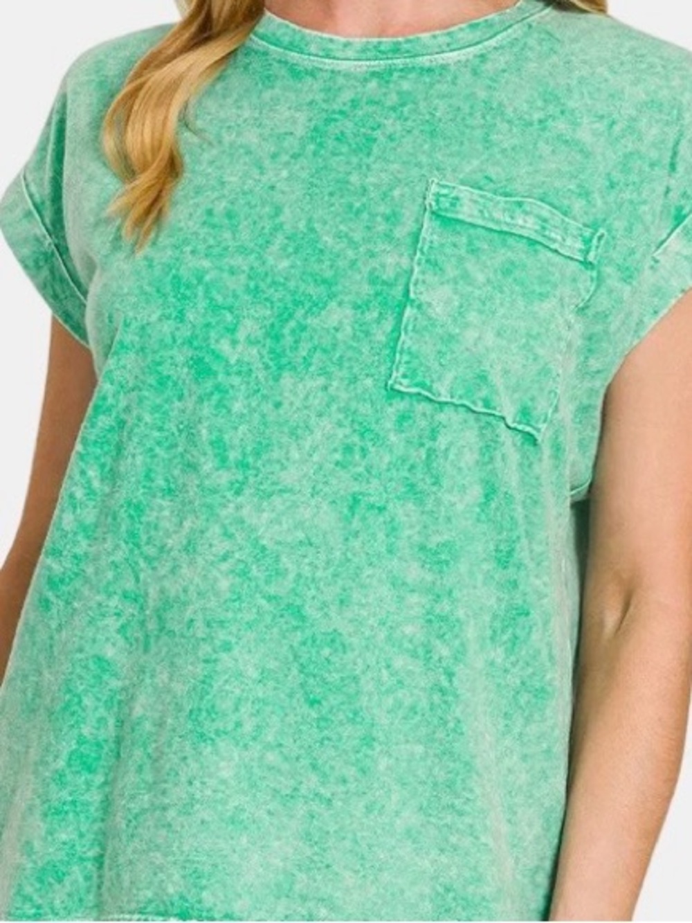 Zenana Outfitters Mint Green Washed Short Sleeve Pocket Tee